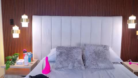 _cate_ online show from 02-20-26, 08:42