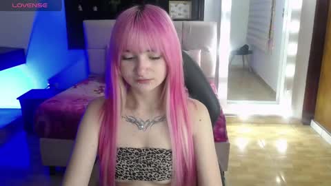 _charlotte_collins_ online show from 05-05-26, 03:53