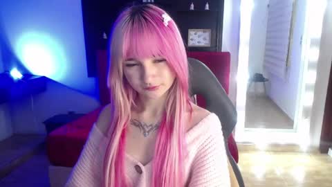 Snapshot of _charlotte_collins_ chatting on 05-25-26, 03:29 _charlotte_collins_ online show from 05-25-26, 03:29