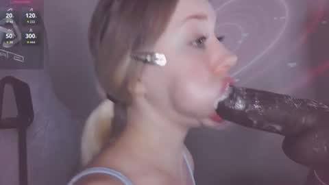 Angelina online show from 06-14-26, 08:33