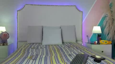 _cherry_fox online show from 05-14-26, 11:50