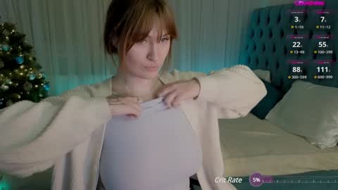 Snapshot of _chlo_e chatting on 12-14-24, 04:01 Alisa NO NUDE online show from 12-14-24, 04:01