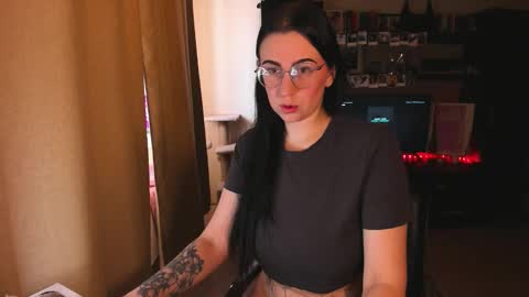 Chrissy online show from 03-24-26, 04:17