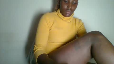 clara online show from 02-17-25, 04:09