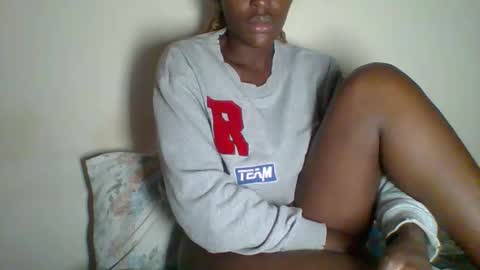 clara online show from 02-22-25, 04:18