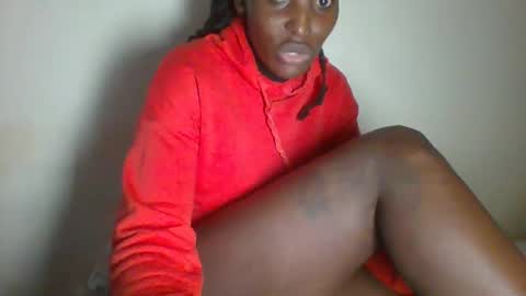 clara online show from 03-11-25, 09:34