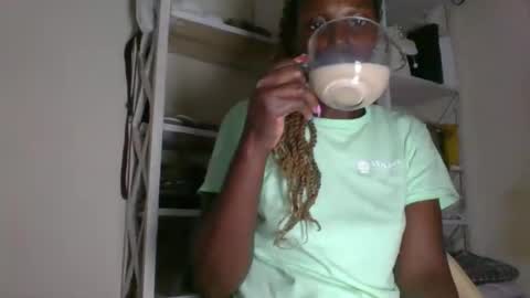 clara online show from 05-08-26, 08:30