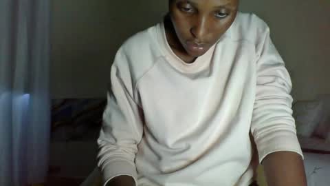 clara online show from 07-24-26, 12:03