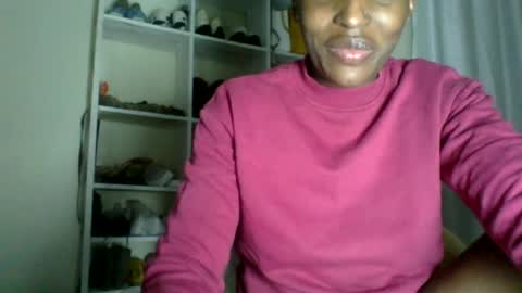 clara online show from 08-04-26, 12:25