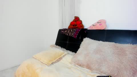 Snapshot of _cloe_1 chatting on 12-03-24, 04:03 Chloe online show from 12-03-24, 04:03