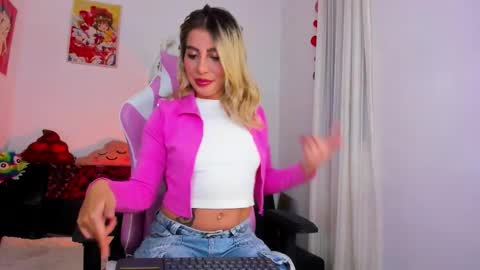 Snapshot of _cloe_1 chatting on 09-26-25, 11:53 Chloe online show from 09-26-25, 11:53