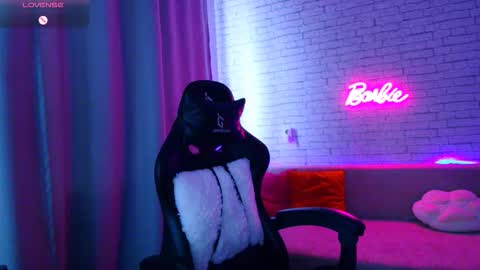 Nica online show from 09-21-25, 05:09