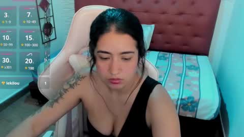 _cristal_smith_ online show from 02-19-25, 06:00
