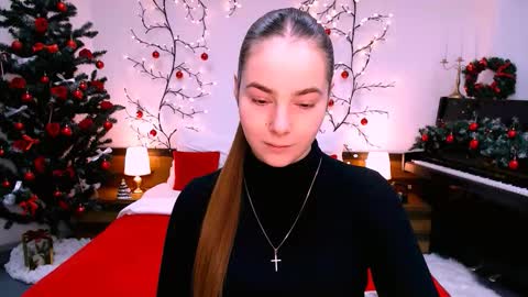 Snapshot of _cuddle_bug_ chatting on 01-07-26, 12:40 Erika online show from 01-07-26, 12:40