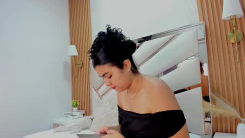 _curly_beauty online show from 02-23-26, 02:36