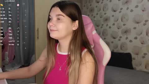 _cute_ice online show from 12-06-24, 05:09