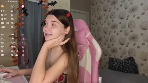 _cute_ice online show from 10-29-25, 06:37