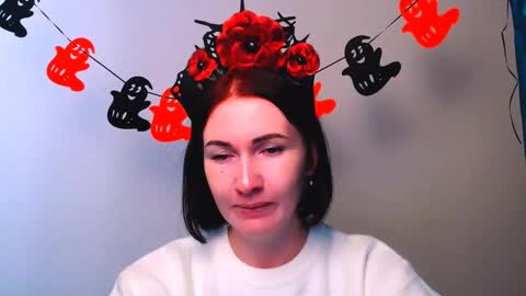 Snapshot of _cutie_and_shy_ chatting on 10-29-25, 09:11 _cutie_and_shy_ online show from 10-29-25, 09:11