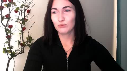 Snapshot of _cutie_and_shy_ chatting on 04-08-26, 06:35 _cutie_and_shy_ online show from 04-08-26, 06:35