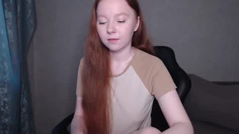 Snapshot of _damnbaby chatting on 01-04-25, 07:03 _damnbaby online show from 01-04-25, 07:03