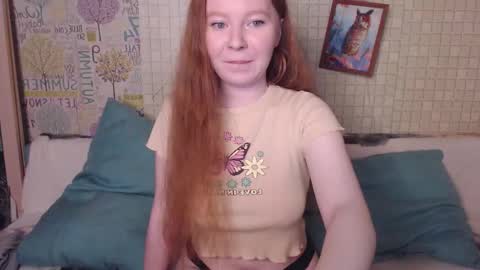 Snapshot of _damnbaby chatting on 10-03-25, 02:52 _damnbaby online show from 10-03-25, 02:52
