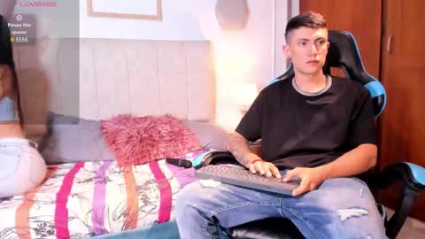 Snapshot of _dasha__ chatting on 03-27-26, 02:06 Dasha online show from 03-27-26, 02:06