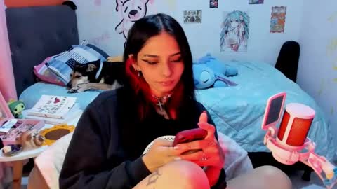 Snapshot of _dayanne_ chatting on 01-10-25, 02:35 Pao online show from 01-10-25, 02:35