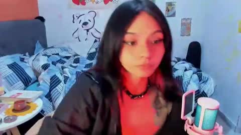 Snapshot of _dayanne_ chatting on 01-27-25, 02:53 Pao online show from 01-27-25, 02:53