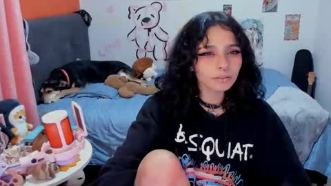 Snapshot of _dayanne_ chatting on 09-14-25, 04:22 Pao online show from 09-14-25, 04:22