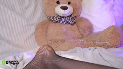 Snapshot of _deepthroatgalactica chatting on 12-01-24, 11:47 squirt queen Jasmine online show from 12-01-24, 11:47