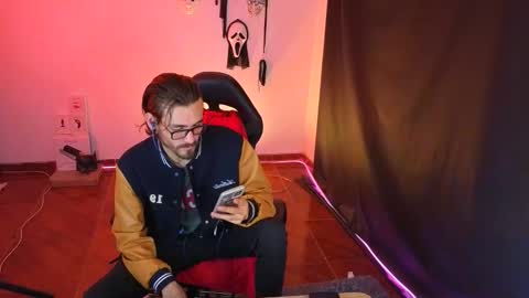 delacruz online show from 11-30-25, 05:00