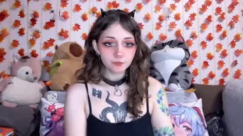Snapshot of _devilbaby chatting on 09-13-25, 05:35 Kate online show from 09-13-25, 05:35