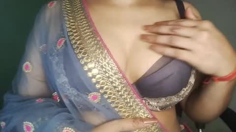 Snapshot of _dreamgirl_0 chatting on 06-07-26, 11:47 _dreamgirl_0 online show from 06-07-26, 11:47