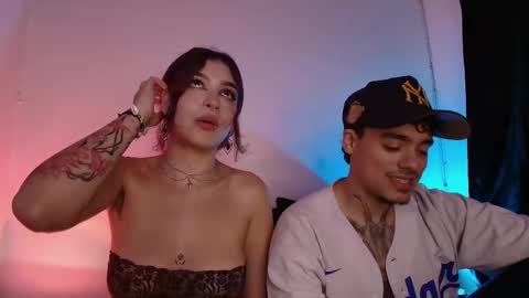 Snapshot of _dualseduction chatting on 02-10-26, 04:05 steve and geral online show from 02-10-26, 04:05