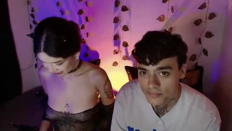 Snapshot of _dualseduction chatting on 05-07-26, 01:33 steve and geral online show from 05-07-26, 01:33