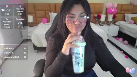 Dulcinea online show from 02-10-25, 02:05