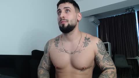 Dylan online show from 10-28-25, 09:35