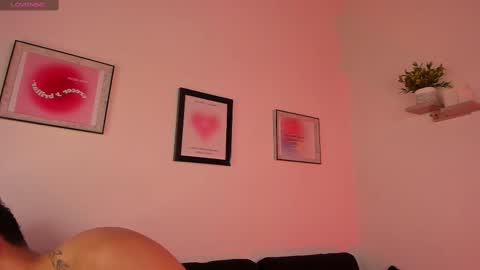 Snapshot of _e_m_m_a_1 chatting on 02-27-25, 02:32 Emma and Tonny online show from 02-27-25, 02:32