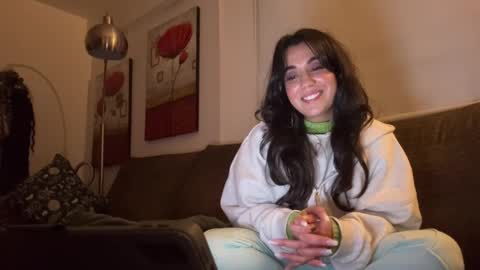  elena barra online show from 12-22-25, 06:38