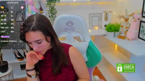 Lizzy  online show from 12-17-24, 03:50
