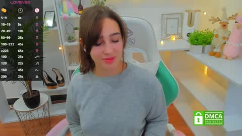 Lizzy  online show from 12-21-24, 09:36