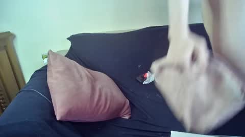 Emma Sugar online show from 05-10-26, 01:49