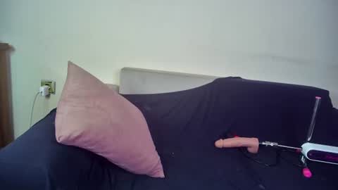 Emma Sugar online show from 07-21-26, 10:50