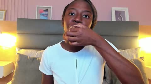 Emma online show from 01-19-26, 01:15