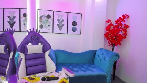 Ema  online show from 09-13-25, 03:50