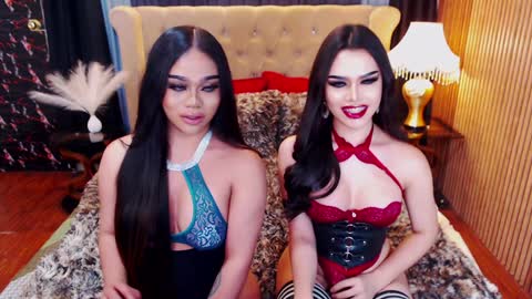 Snapshot of _empressvalerie_ chatting on 02-09-25, 12:49 _empressvalerie_ online show from 02-09-25, 12:49