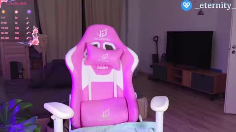 Mia  online show from 03-03-25, 09:48