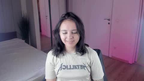 Snapshot of _eva_green chatting on 10-29-25, 02:19 Eva Green online show from 10-29-25, 02:19