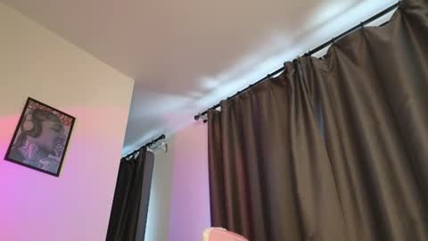 Eva online show from 06-26-26, 12:20