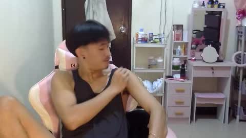 Snapshot of _everydaycum chatting on 10-13-25, 01:55 morg online show from 10-13-25, 01:55